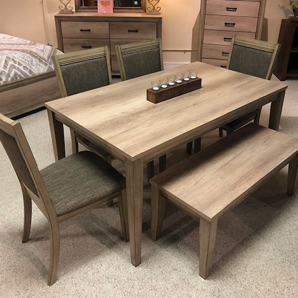 Clearance Furniture in Ottawa, IL