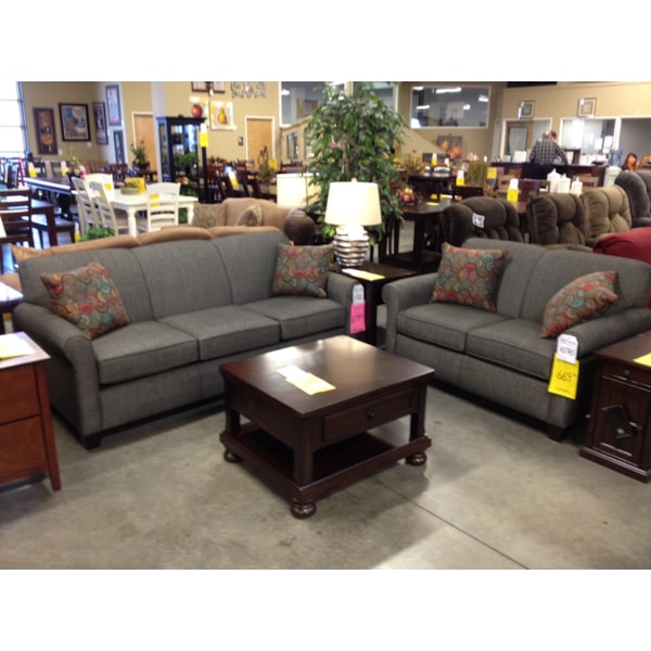 Clearance Furniture in Albany, Oregon