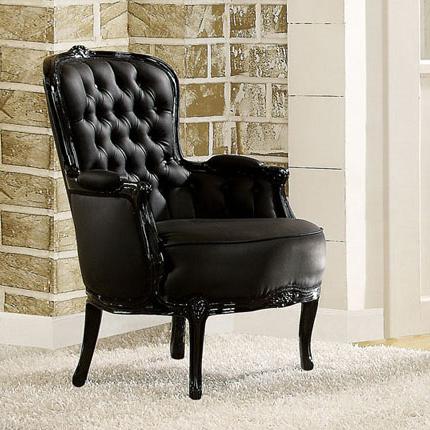 black accent chair