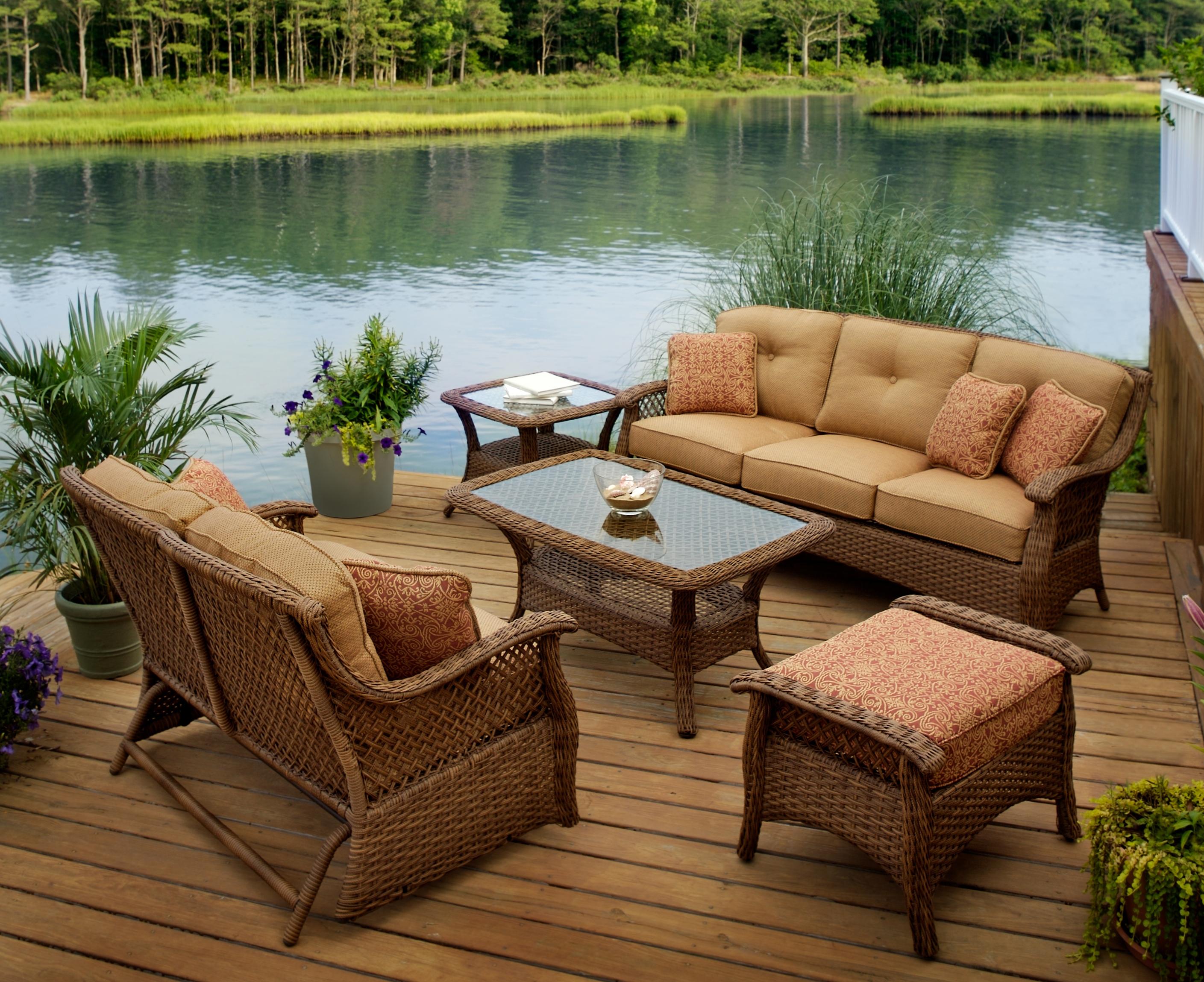 Apricity Outdoor Veranda Agio 27 Square Outdoor Tan Woven End Table And Glass Top Without Hole Find Your Furniture Outdoor End Table