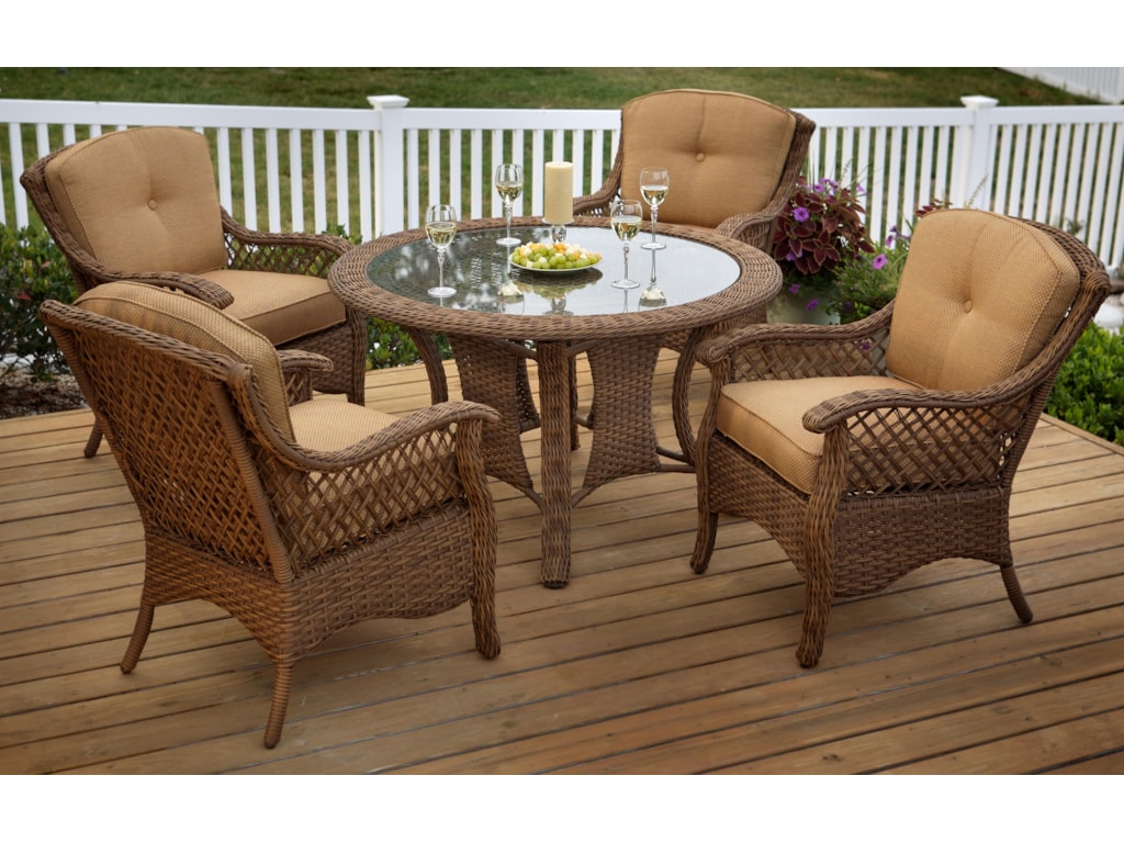 images Veranda Chairs And Tables outdoor dining table
