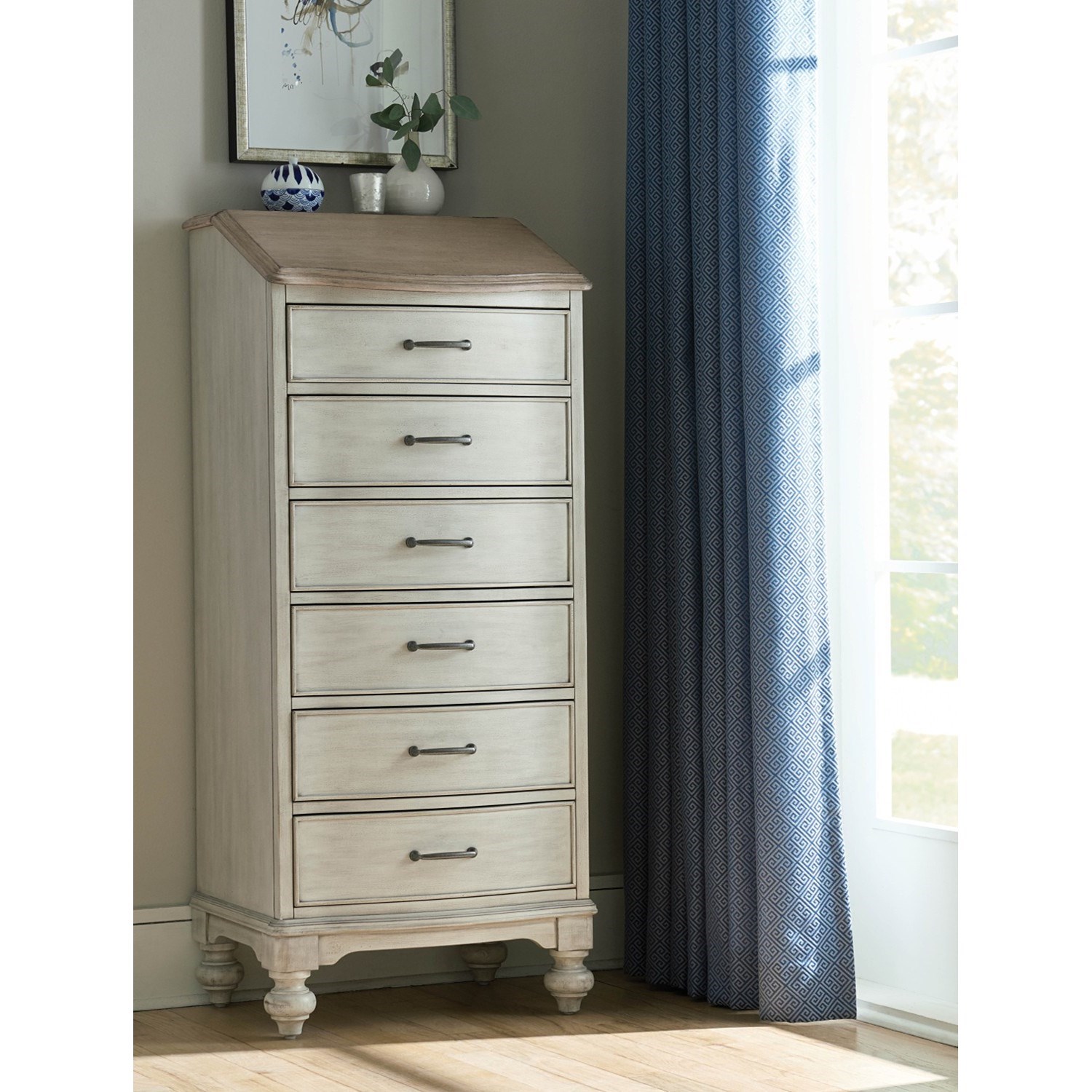 American Drew Litchfield Natick Six Drawer Lingerie Chest With Usb