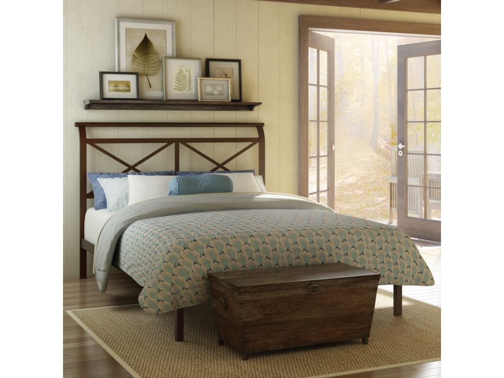 Amisco CountrysideKing Gabriel Platform Footboard Bed