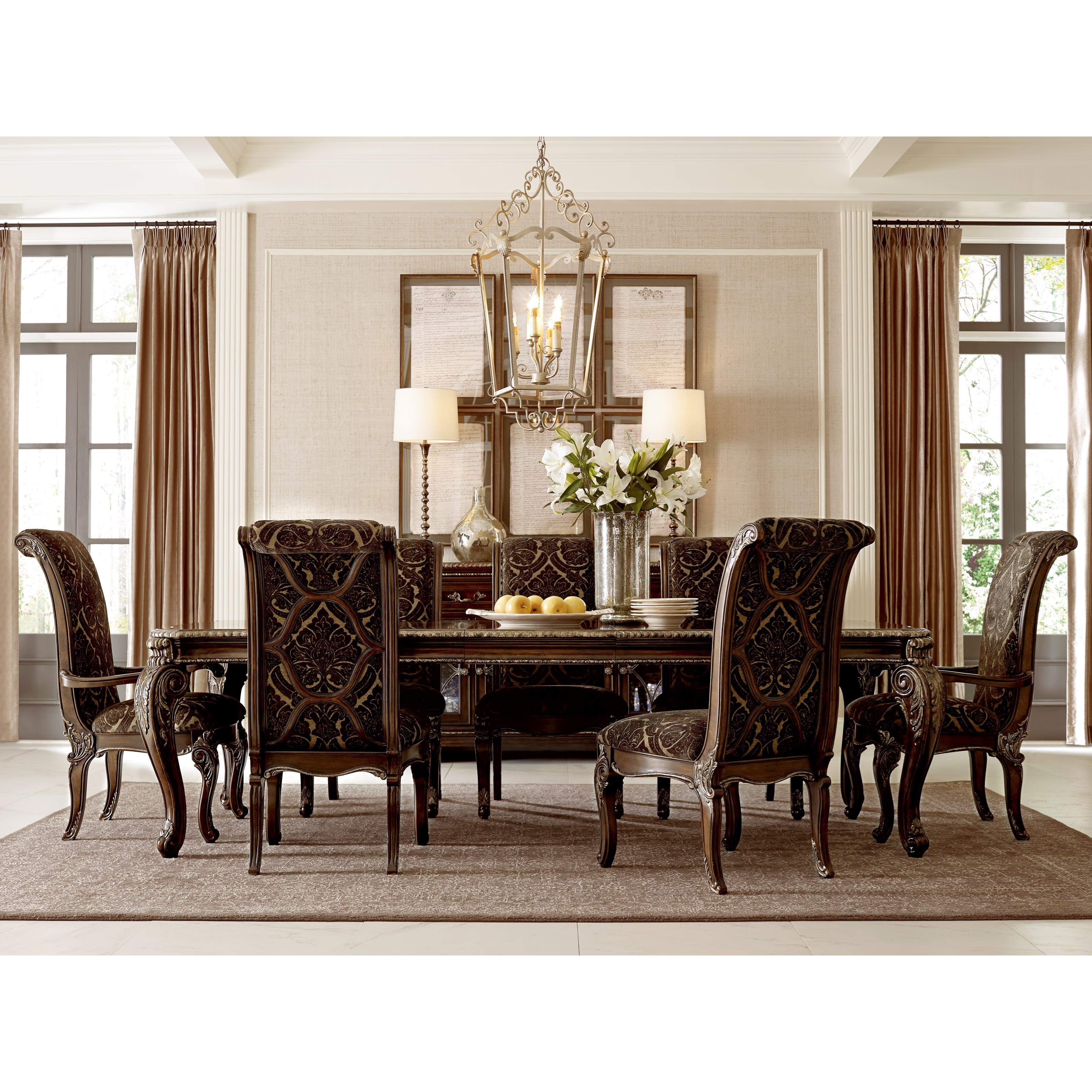 Markor Furniture Gables Traditional Upholstered Back Arm