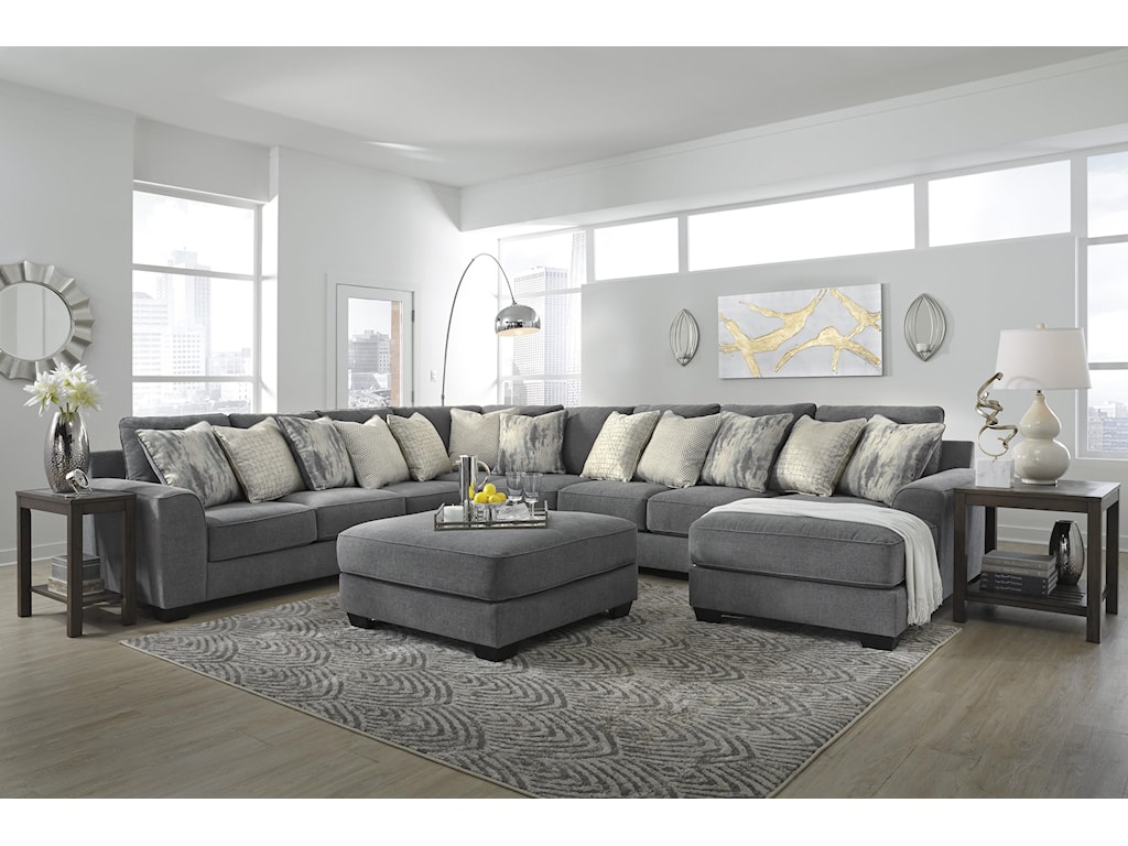 Featured image of post Grey Couch With Ottoman - Here you will find an unbeatable selection of luxury ottomans and poufs that are as beautiful as they are comfortable.