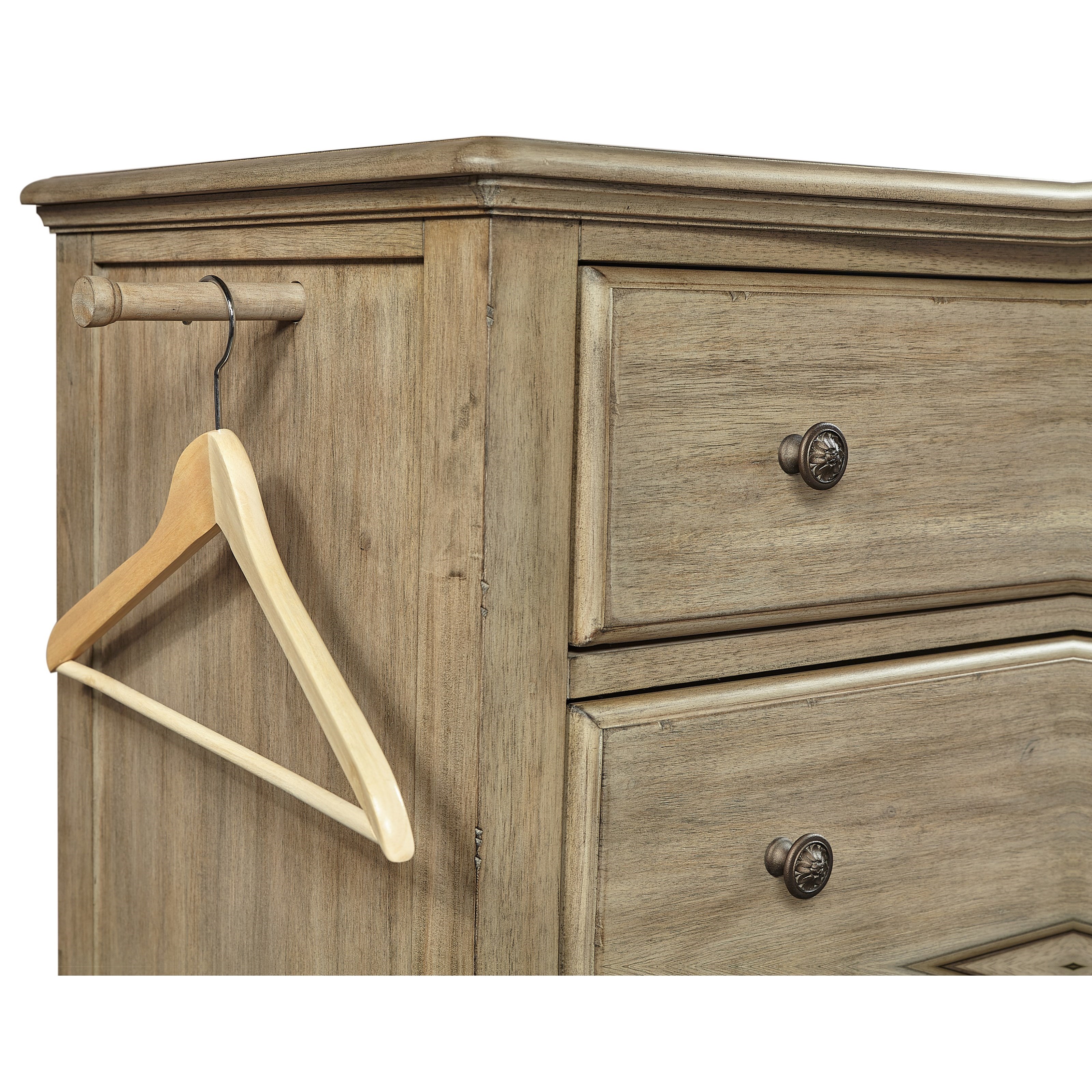 Aspenhome Provence Casual 5 Drawer Chest With Felt Lined Top