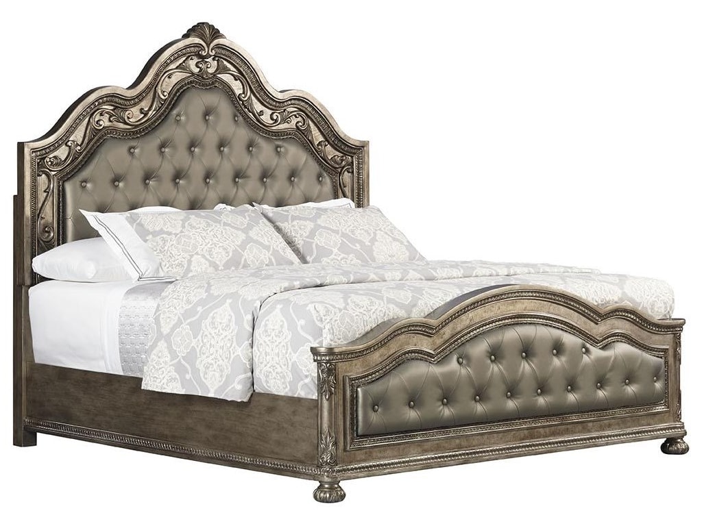 Avalon SevilleGlamorous King Bed