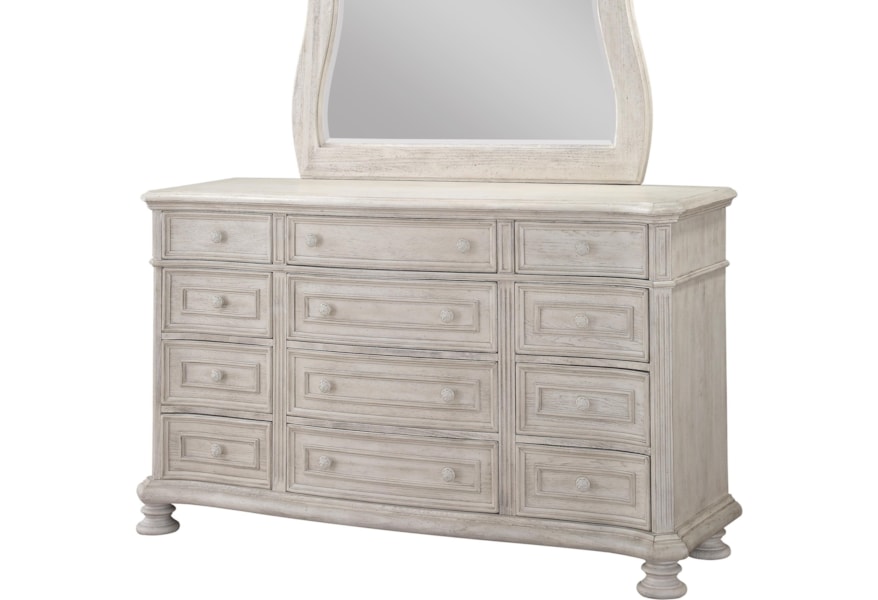 Avalon Furniture Barton Creek Traditional 12 Drawer Dresser With