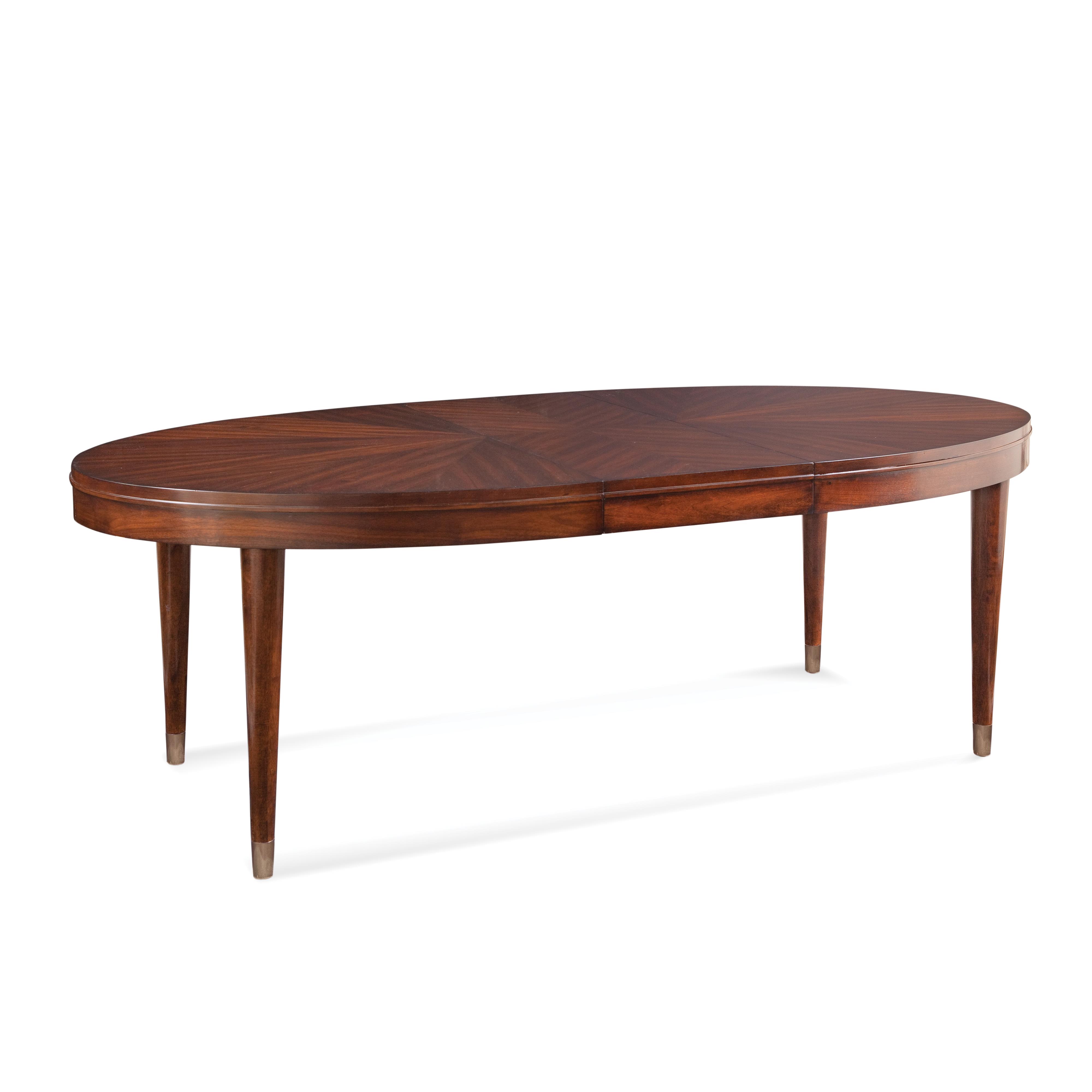 Bassett Mirror Thoroughly Modern Darrien Oval Dining Table