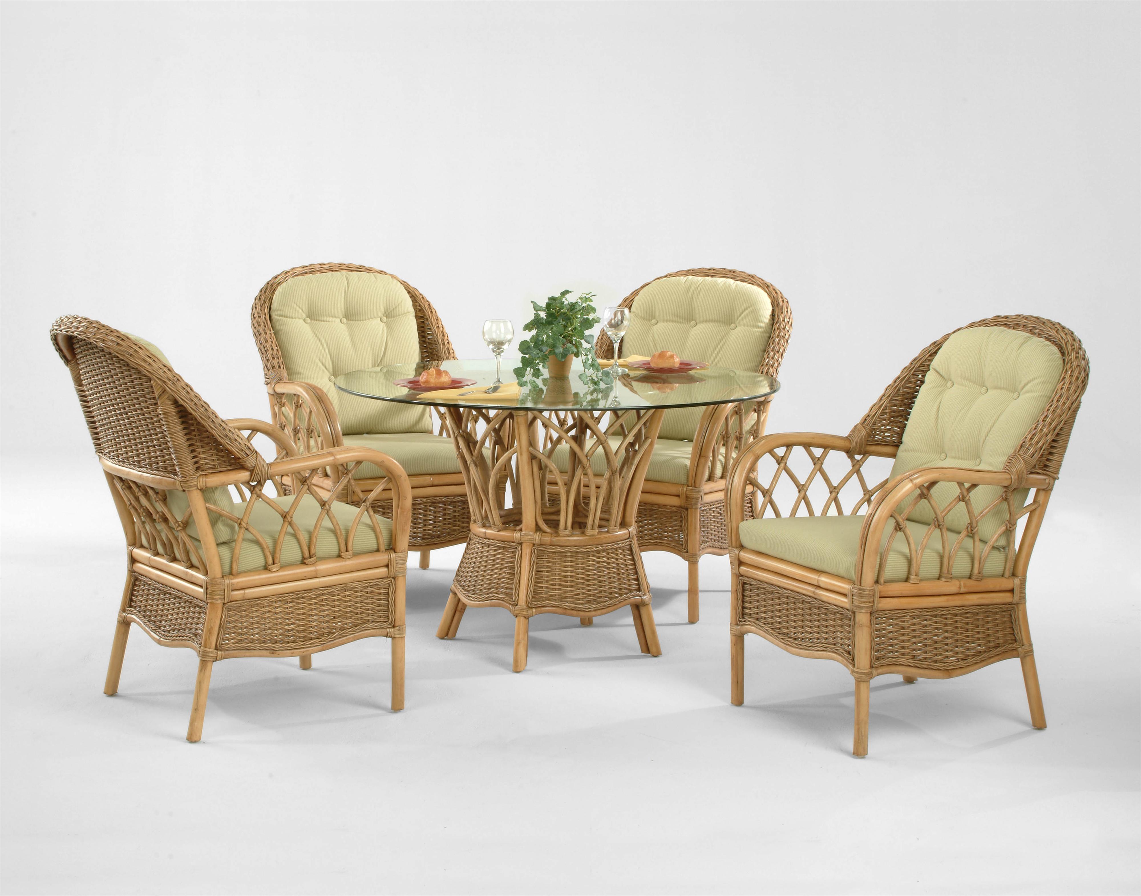 Braxton Culler Everglade 905 075 Tropical Dining Table With Round Beveled Glass Top Hudson S Furniture Kitchen Table