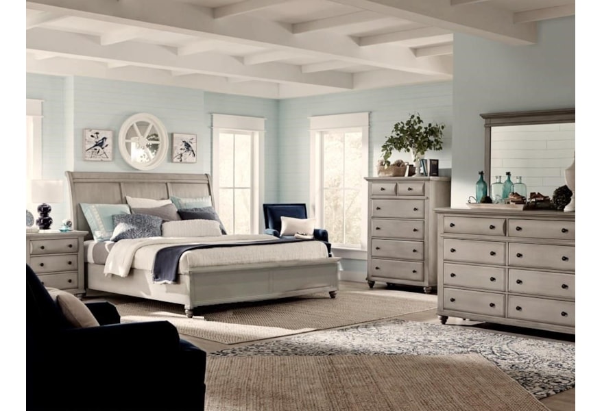 Broyhill Furniture Kearsley Discontinued Queen Sleigh Bedroom Set