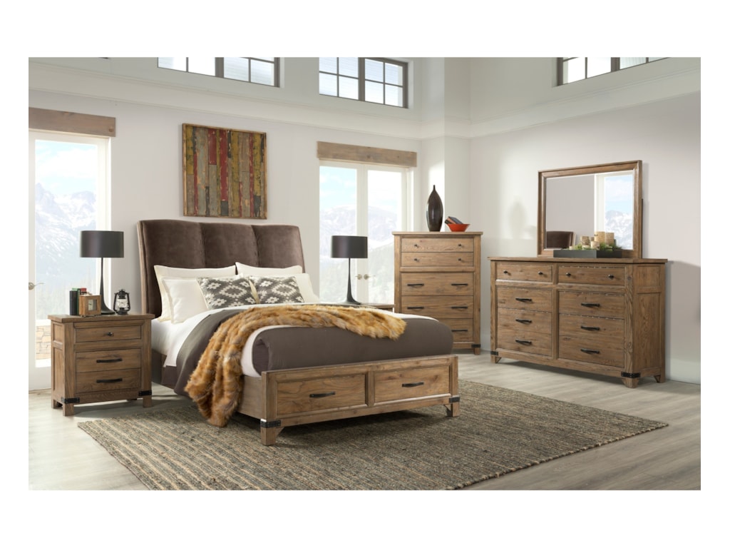 Broyhill Furniture Park CityKing Panel Storage Bed