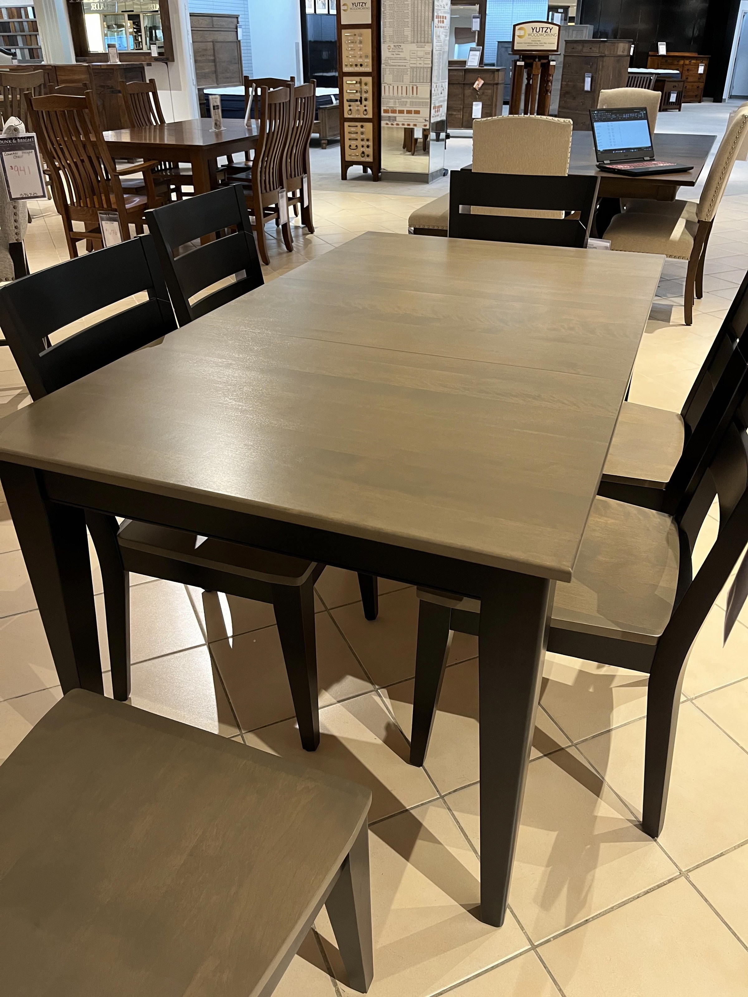 Canadel Dining Room 1281858 Dining Table Dunk Bright Furniture