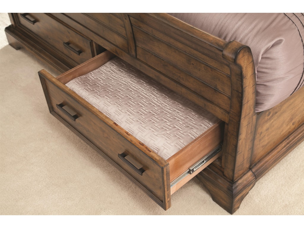 Rooms Collection Two Elk GroveQueen Sleigh Bed