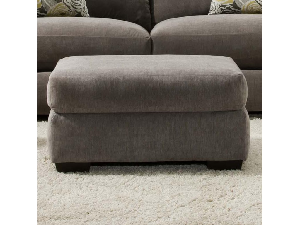 Corinthian 7810Ottoman