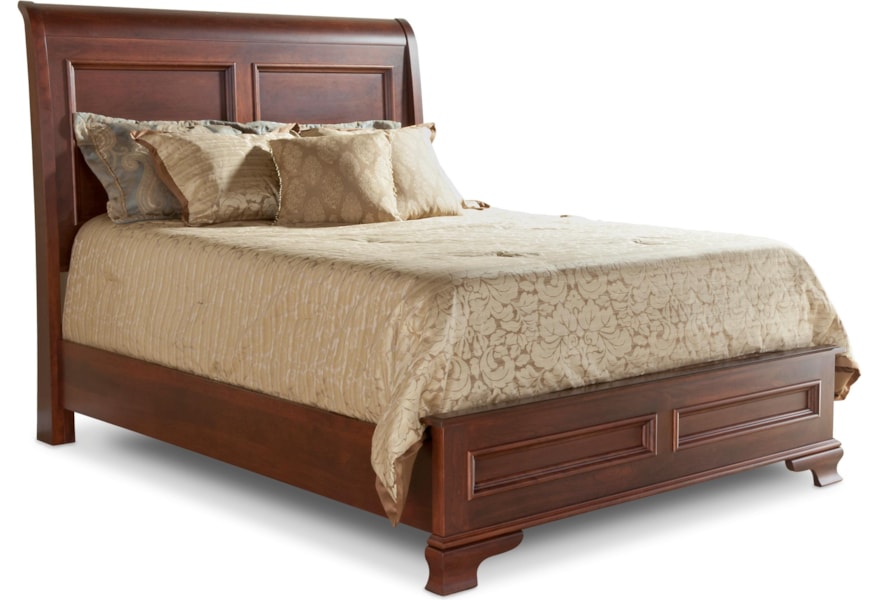 Daniel S Amish Classic Queen Sleigh Bed With Low Footboard Fashion Furniture Sleigh Beds Sleigh Bed With Low Footboard