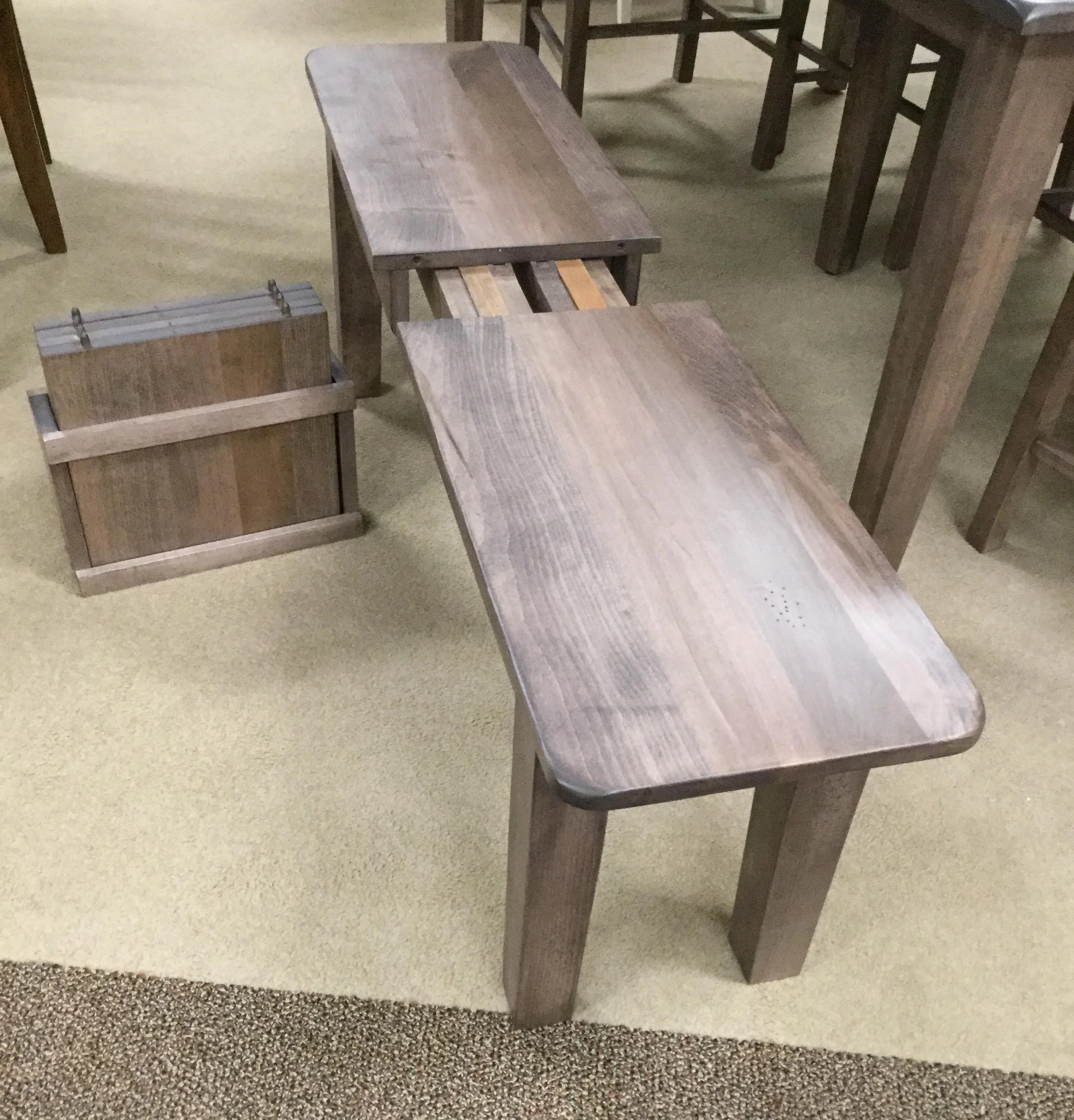 Daniel's Amish Chairs and Barstools 34465 Customizable Solid Top