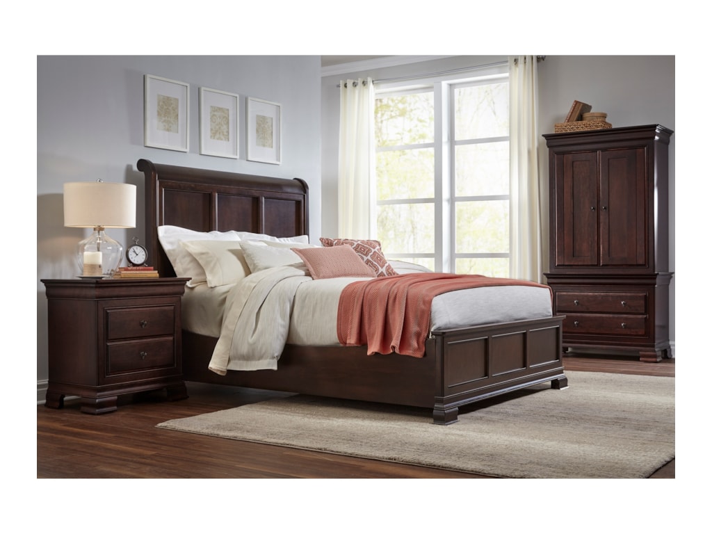 Daniel's Amish Queen Frame Bed