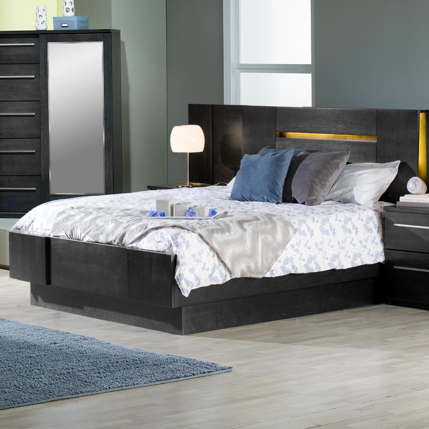 Defehr Milano Contemporary Queen Platform Bed With 2