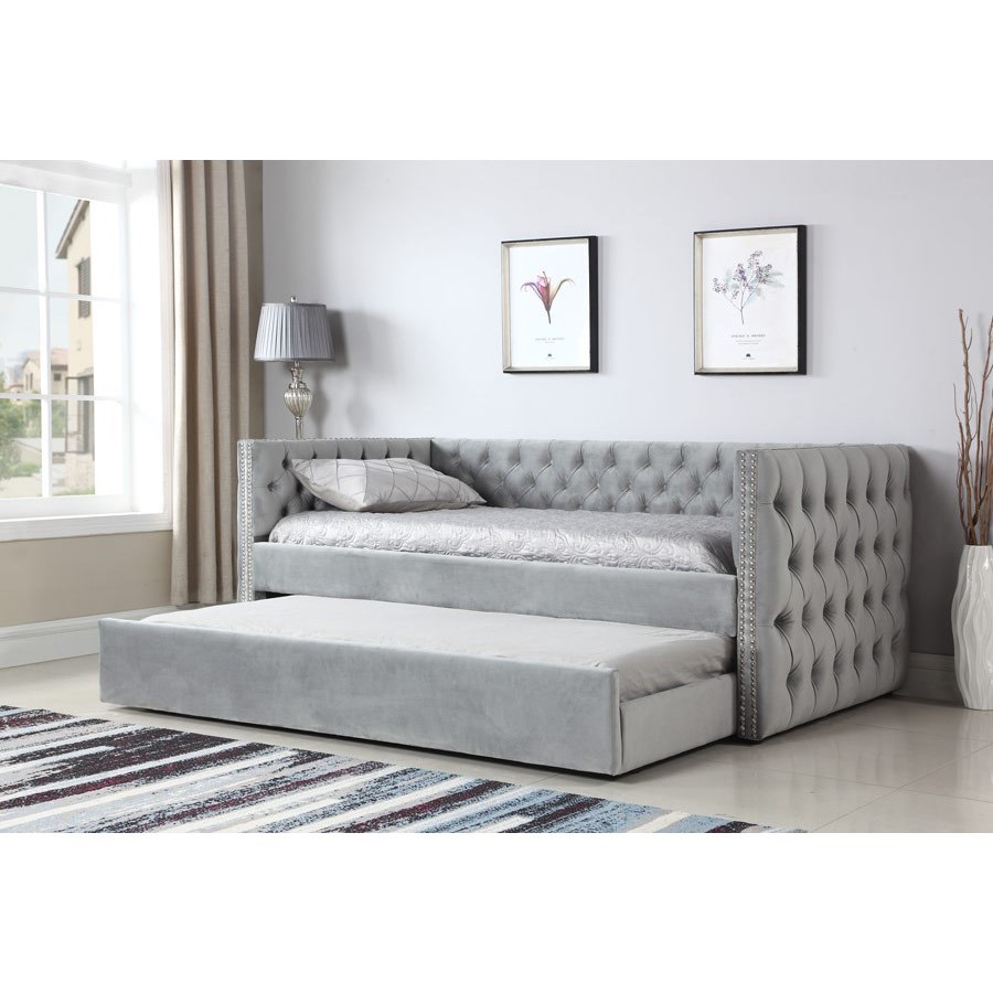 Emerald Paige B708 03 K Tufted Daybed With Trundle Michael Alan Furniture Design Daybeds