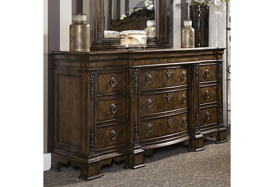 Fine Furniture Design Belvedere Traditional Dresser With Nine
