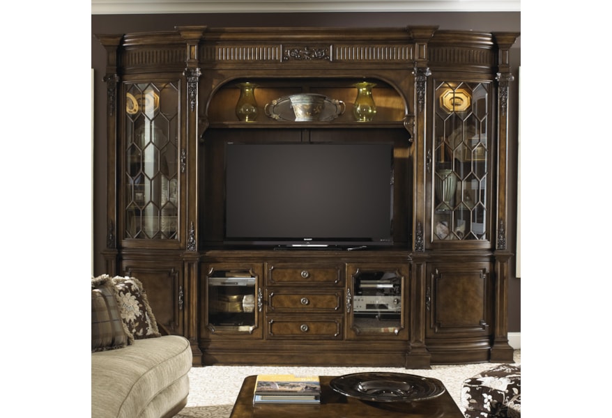 Fine Furniture Design Belvedere Traditional Entertainment Center
