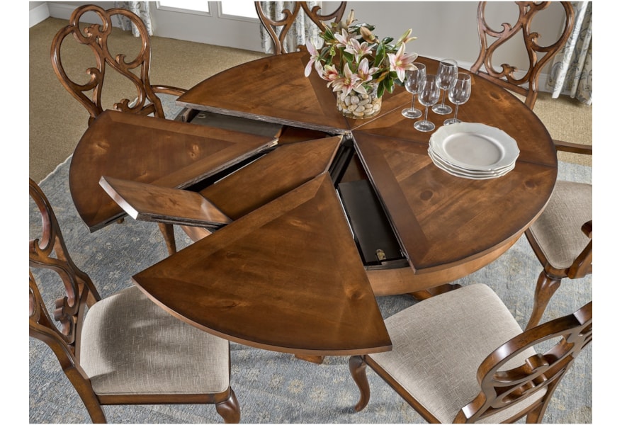 Fine Furniture Design Harbor Springs Round Extending Dining Table