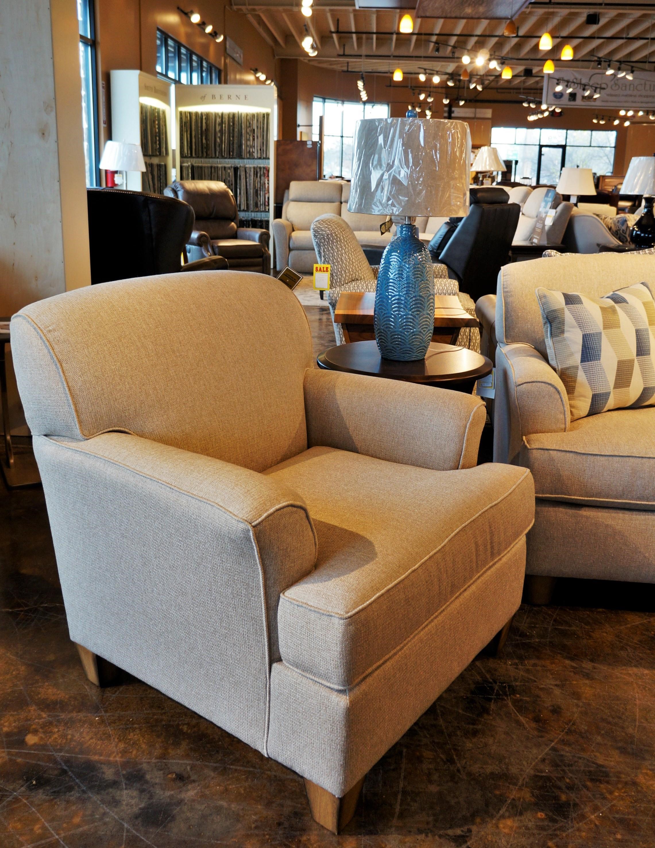 Flexsteel Atlantis Casual Chair With Rounded Flare Arms Mueller