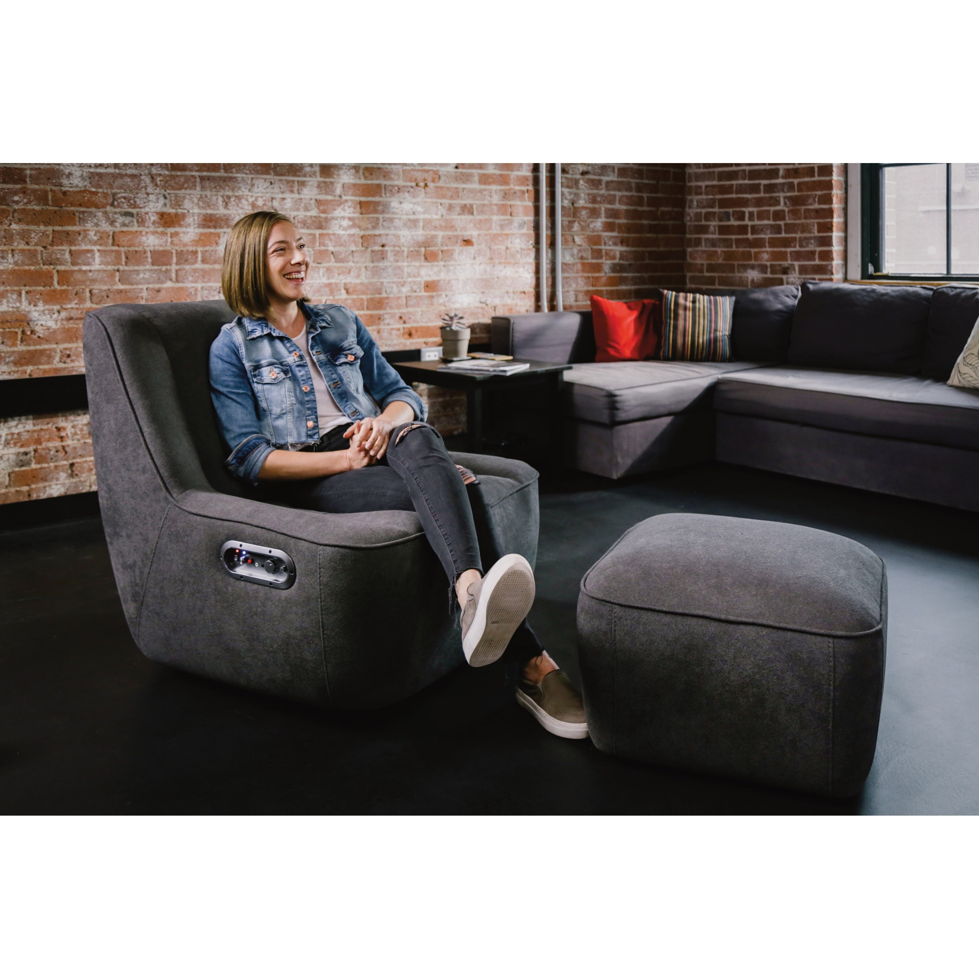 Flexsteel Latitudes Status 1356 11p Contemporary Gaming Chair