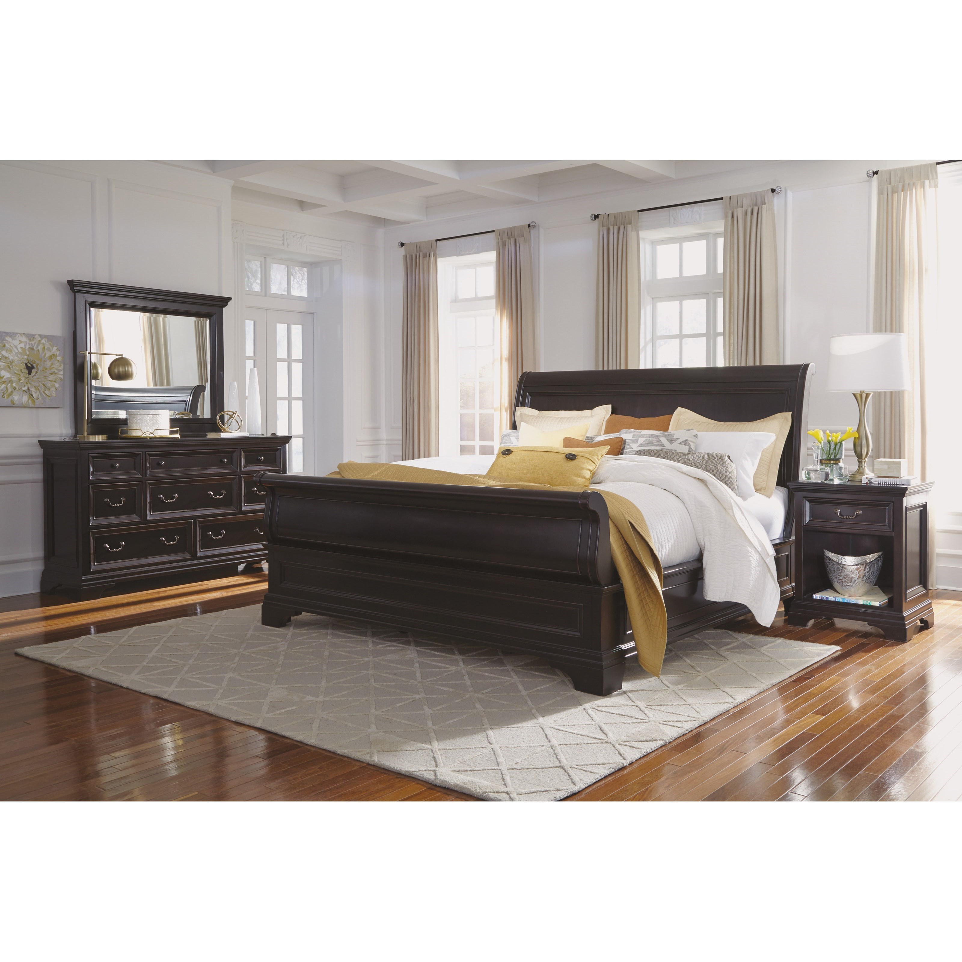 Flexsteel Wynwood Collection Camberly Queen Bedroom Group