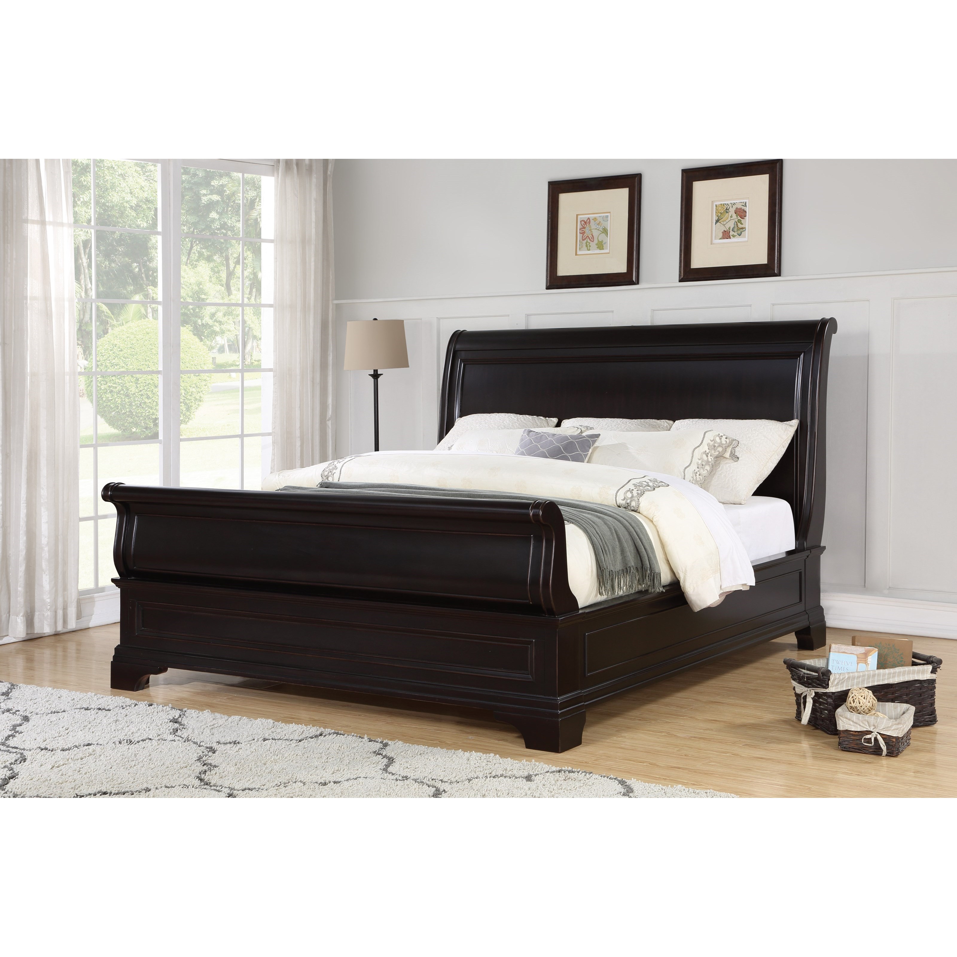 Flexsteel Wynwood Collection Camberly Traditional King