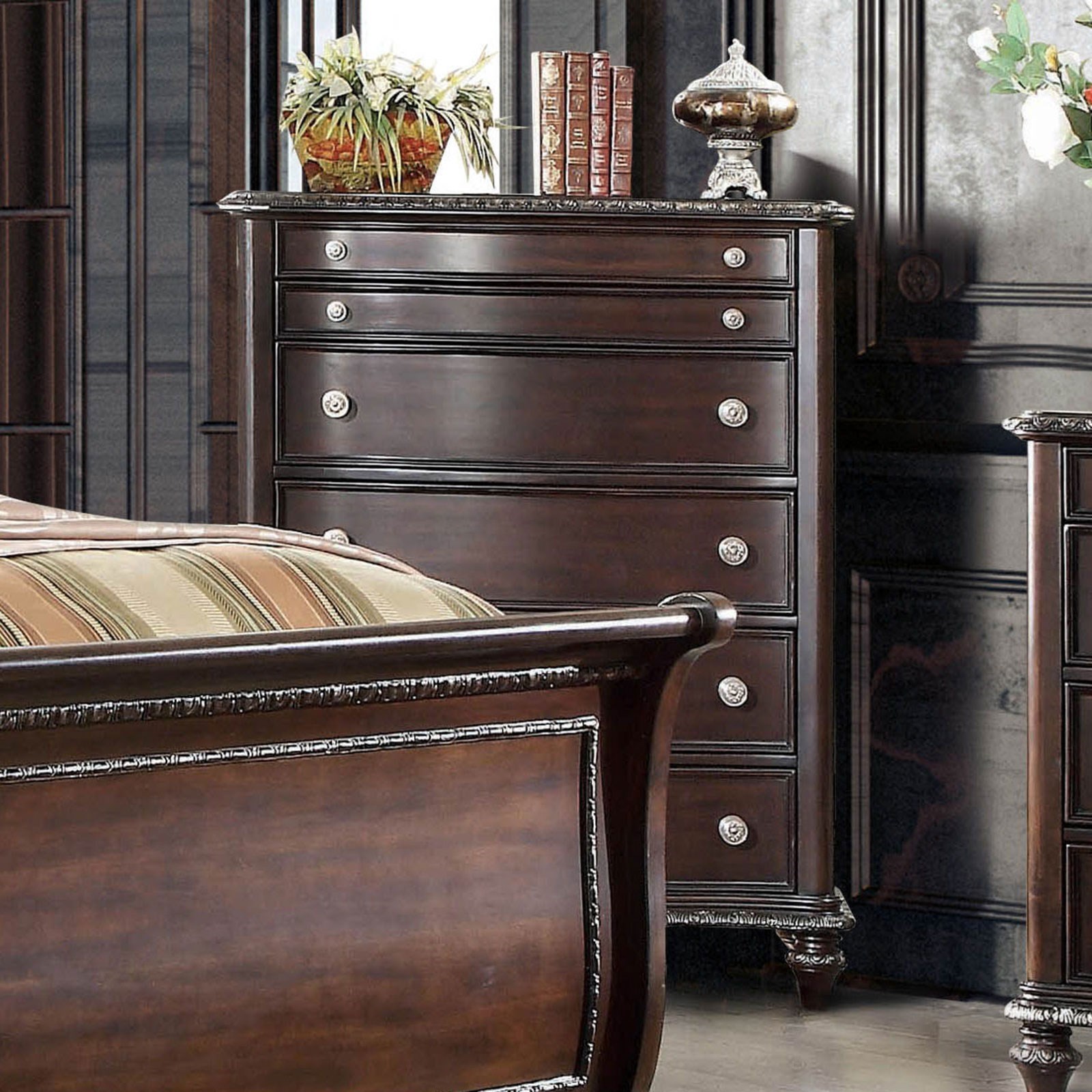 Europa Transitional Lift Top Chest With Built In Mirror