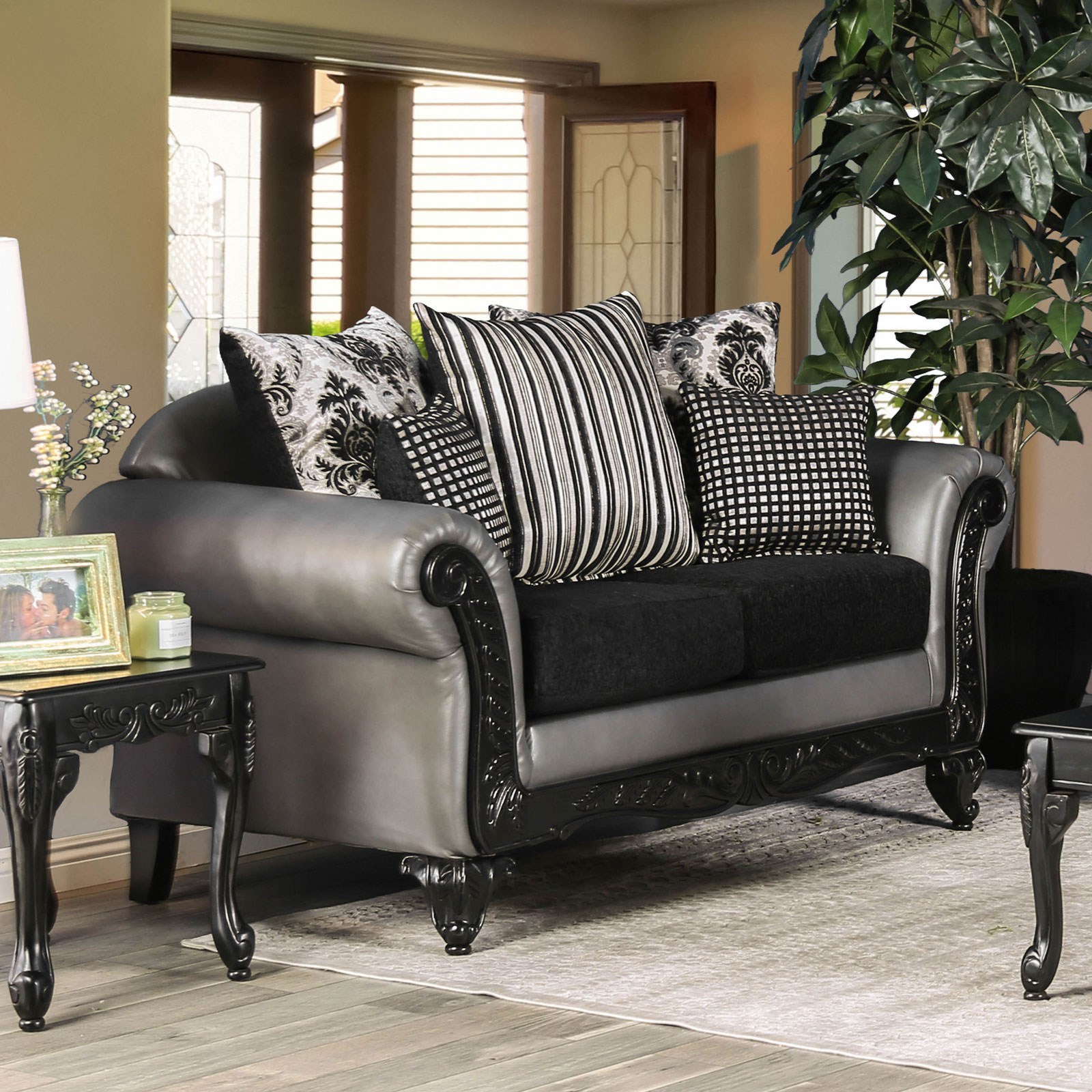 Furniture Of America Midleton Traditional Love Seat With