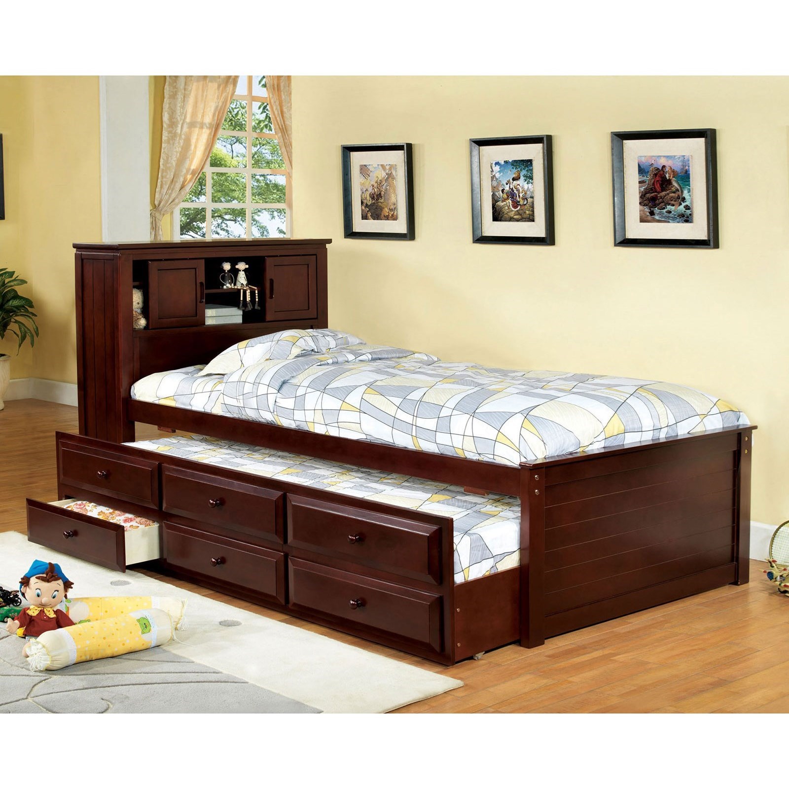 3 twin beds