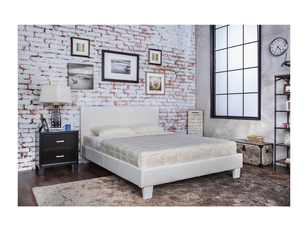 Furniture of America Winn ParkQueen Upholstered Bed
