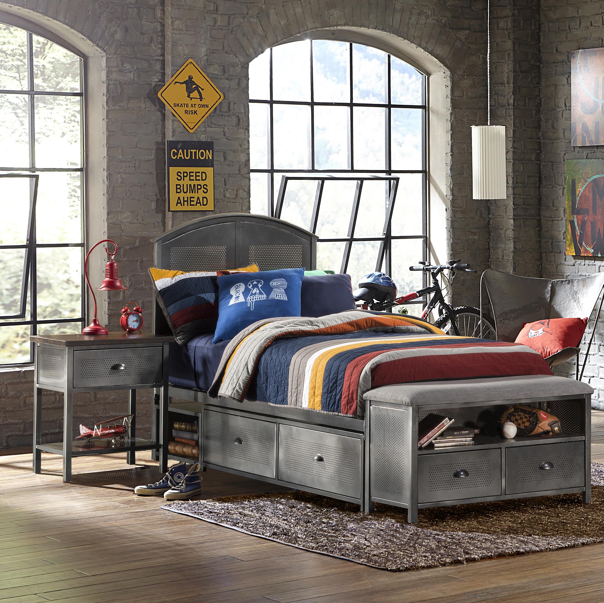 Urban Quarters Contemporary Full Storage Bed Set With Footboard
