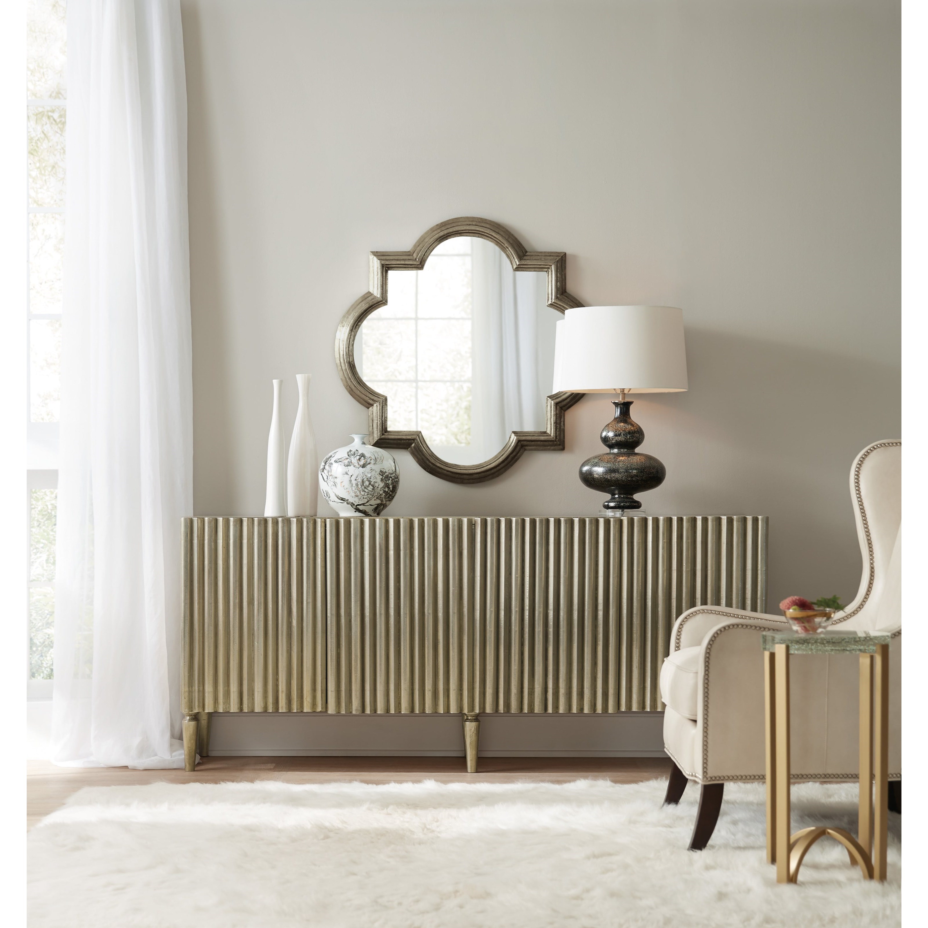 Hooker Furniture Living Room Accents 5637 85001 Slv Contemporary