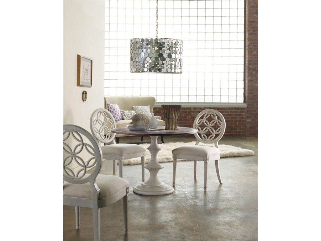 Hooker Furniture MélangeBrynlee 42 Inch Table
