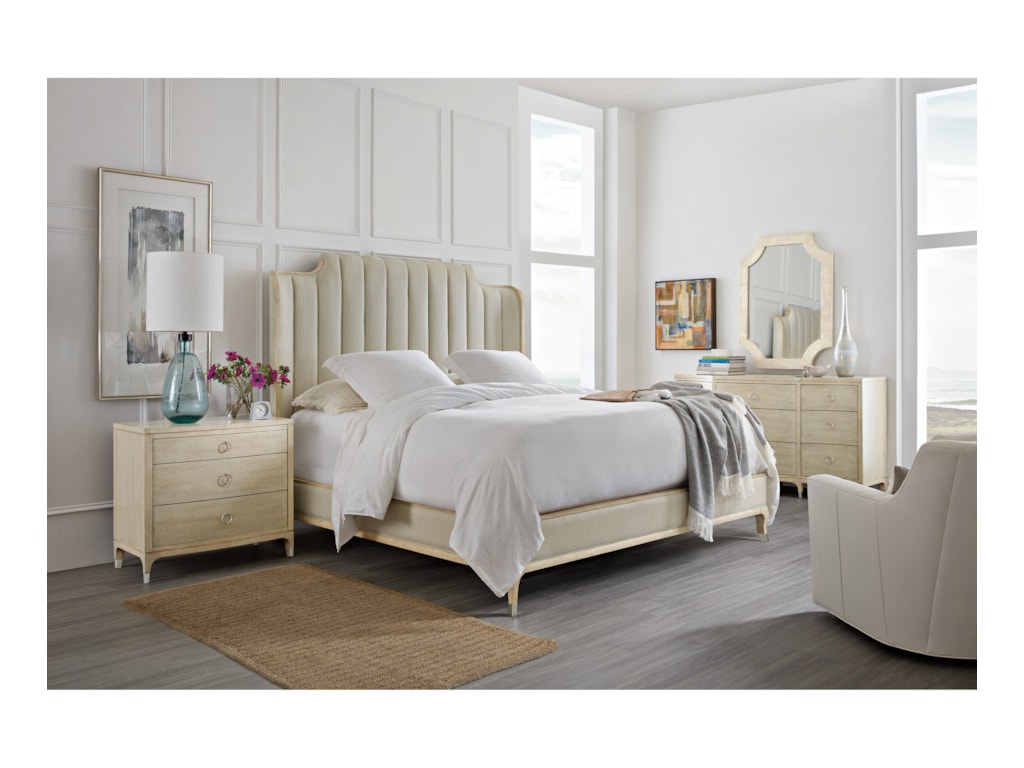 Hooker Furniture NewportKing Upholstered Panel Bed