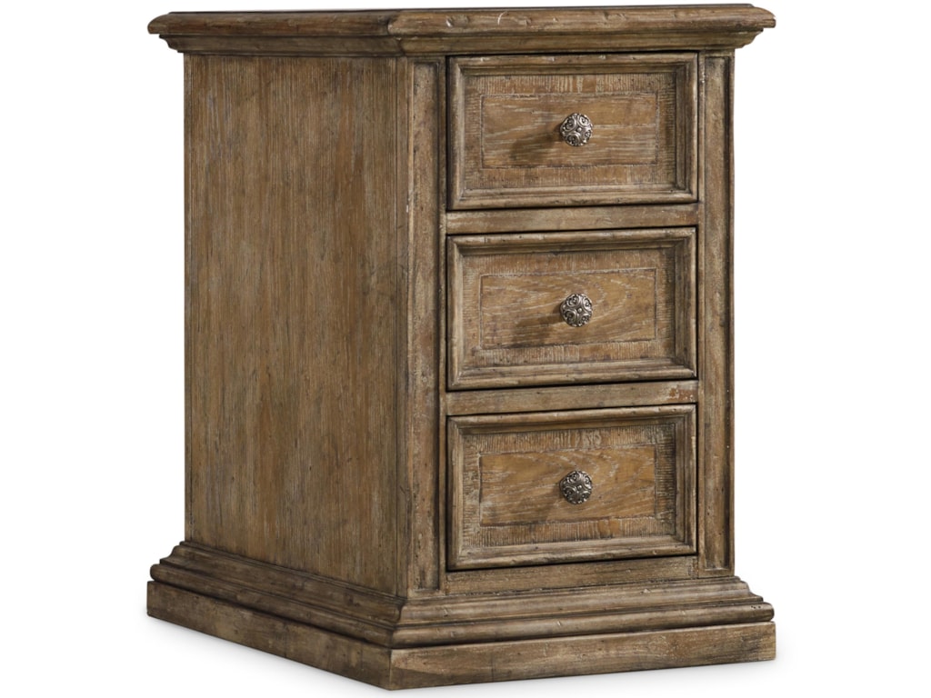 Hooker Furniture SolanaChairside Chest