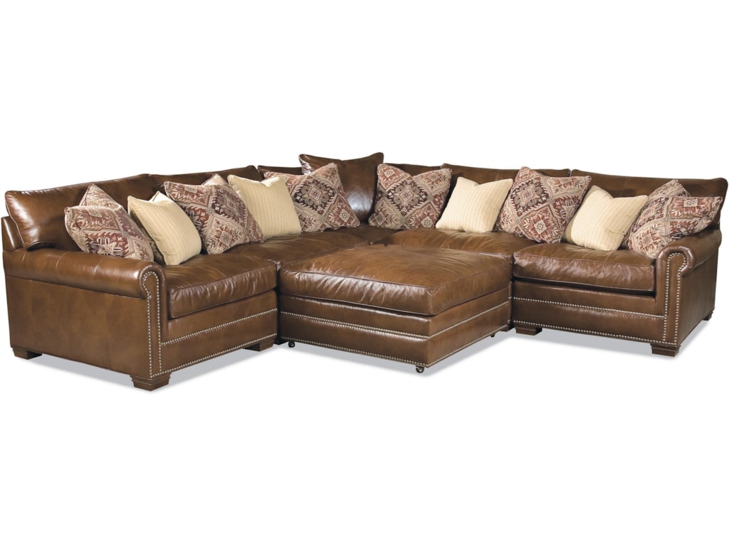 Huntington House 7107 Traditional Sectional Sofa With Nailhead Trim Huntington House 7107sectional Sofa