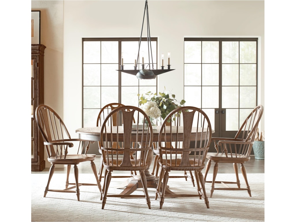 Kincaid Furniture Weatherford7-Piece Dining Set