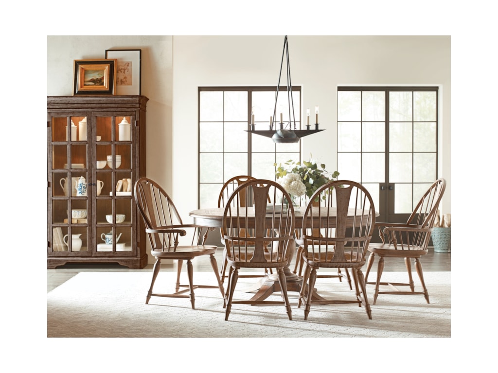 Kincaid Furniture Weatherford7-Piece Dining Set