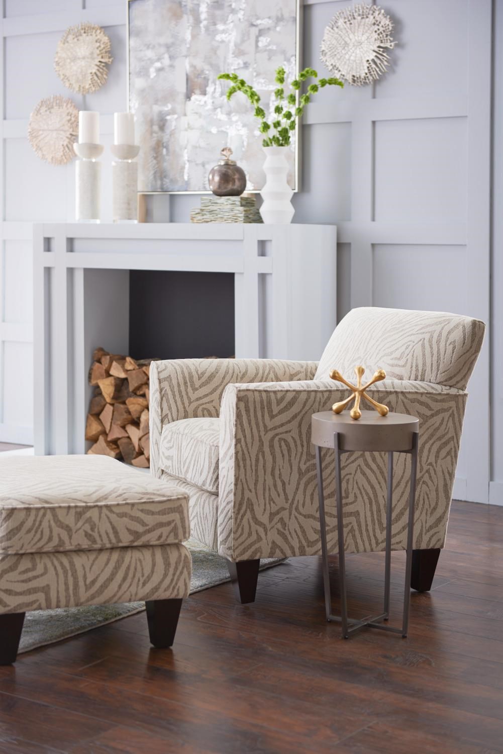 La Z Boy Allegra Premier Stationary Chair Bennett S Furniture And Mattresses Upholstered Chairs