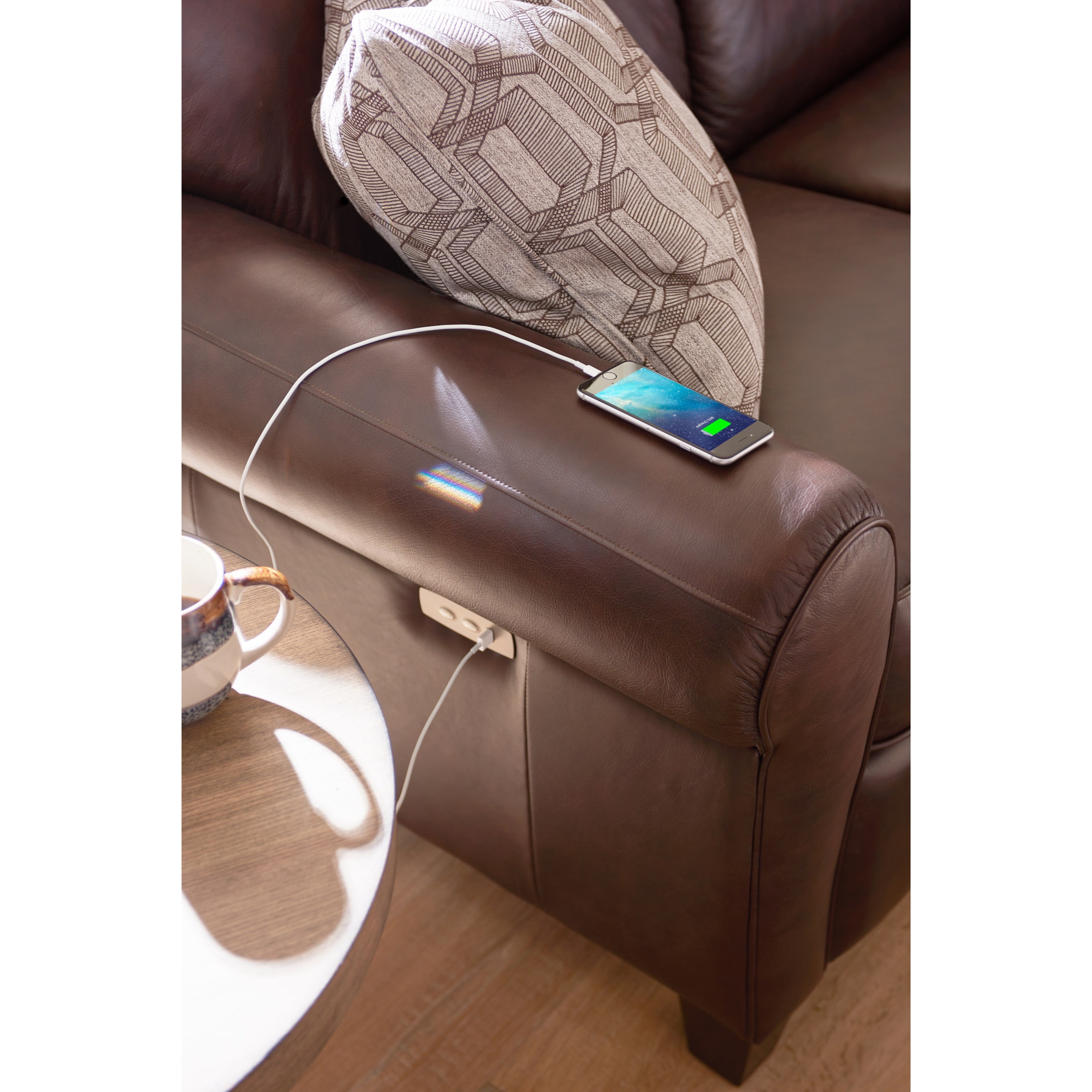 La Z Boy Bennett Duo Power Reclining Sofa With Usb Charging Ports