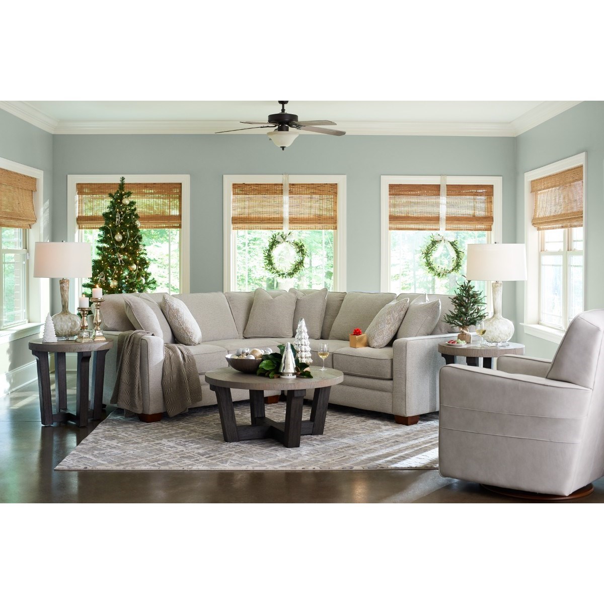 La Z Boy Meyer Contemporary 3 Piece Sectional With Corner