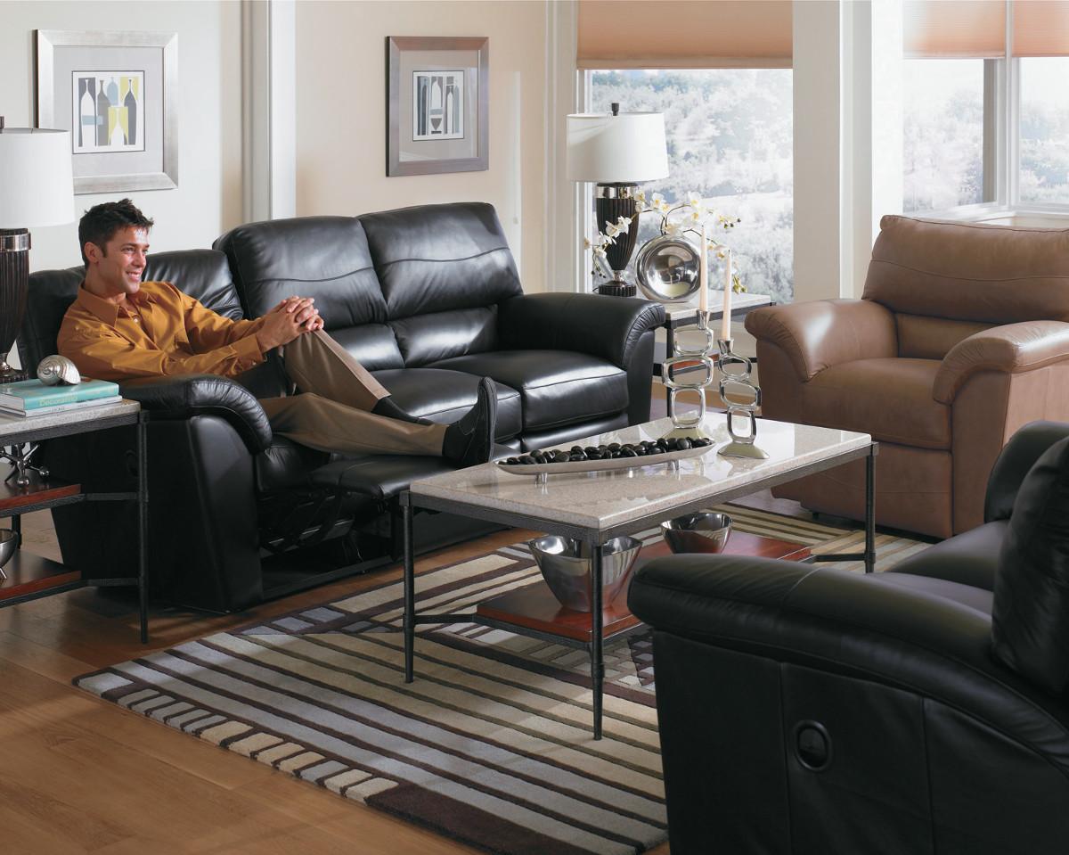 La Z Boy Reese 440366 La Z Time Reclining Sofa Thornton