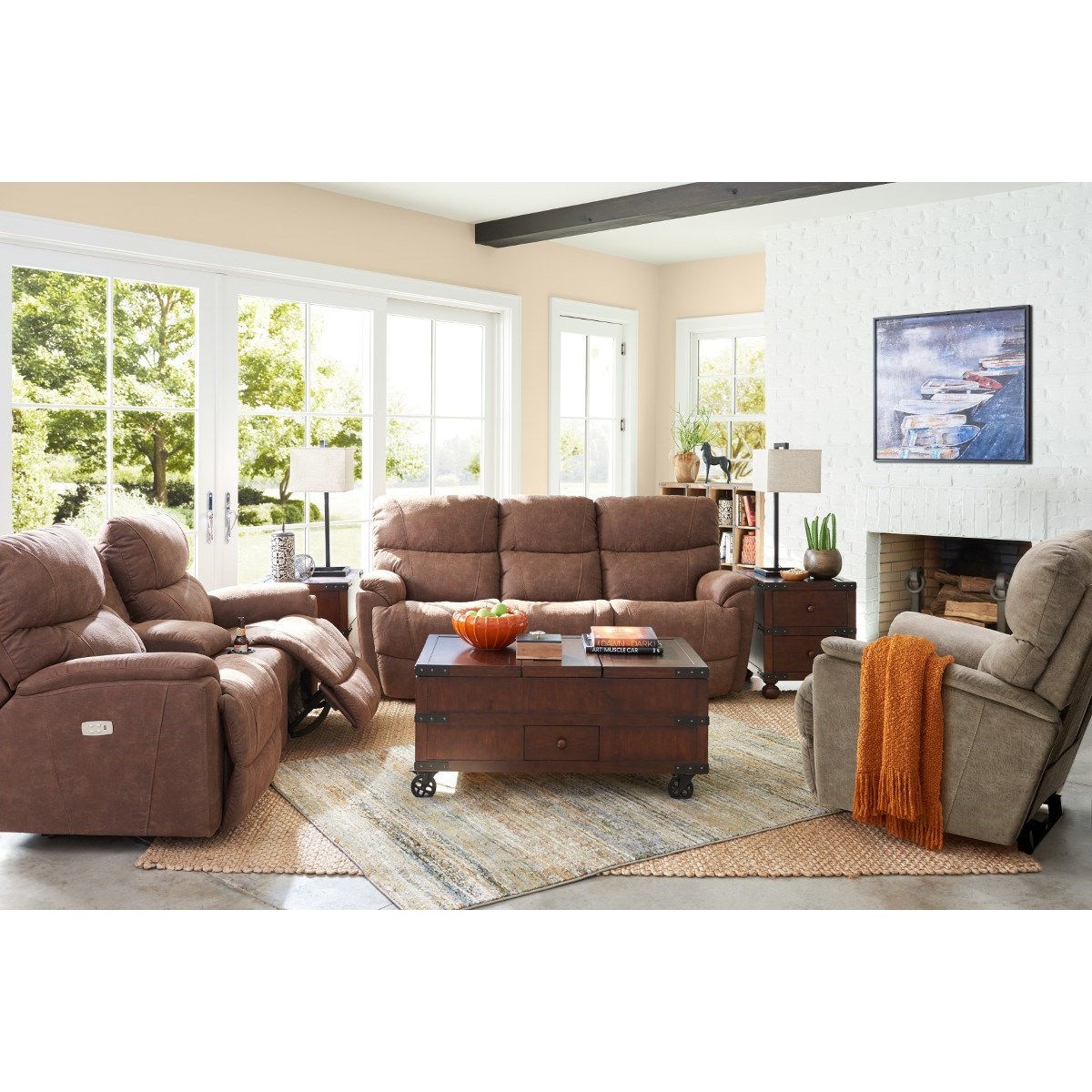 La Z Boy Trouper Power Reclining Sofa With Usb Charging Ports