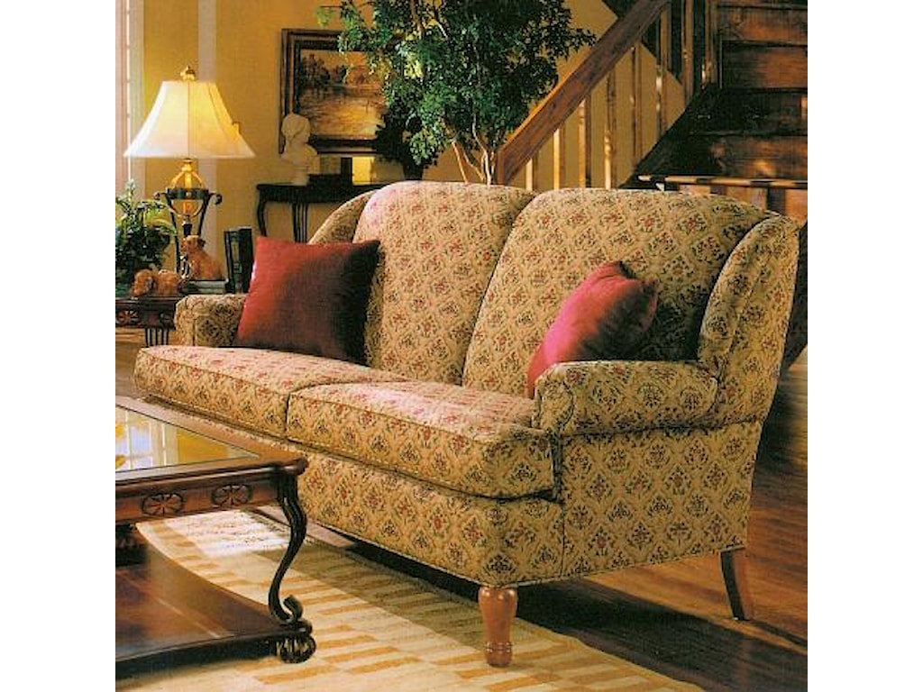Lancer 1700 Stationary Short Sofa With Round Cottage Style Oak
