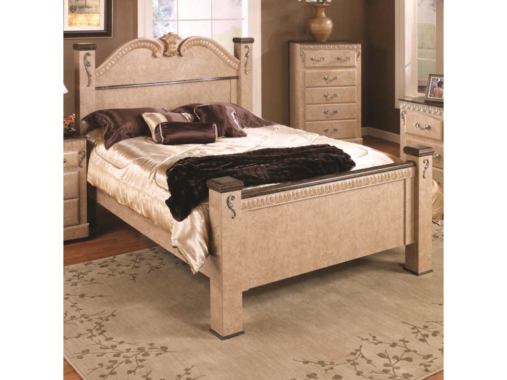 Lang KenoshaQueen Poster Bed